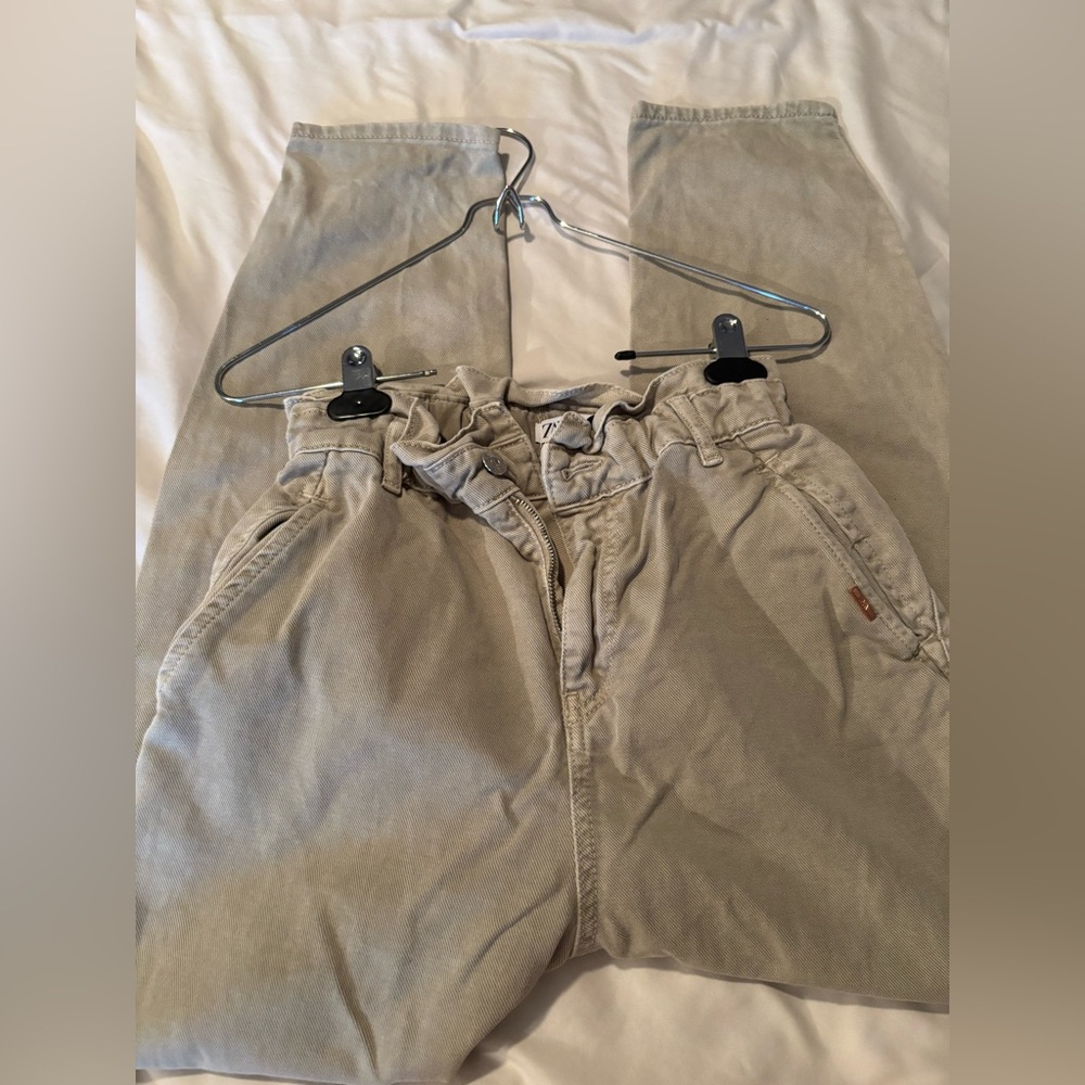 ZARA High Rise Paperbag Jeans - Picture 3 of 7